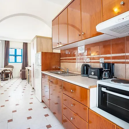 Tilos בית נופש Tilos